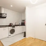 La A Chatelet Apartamento París